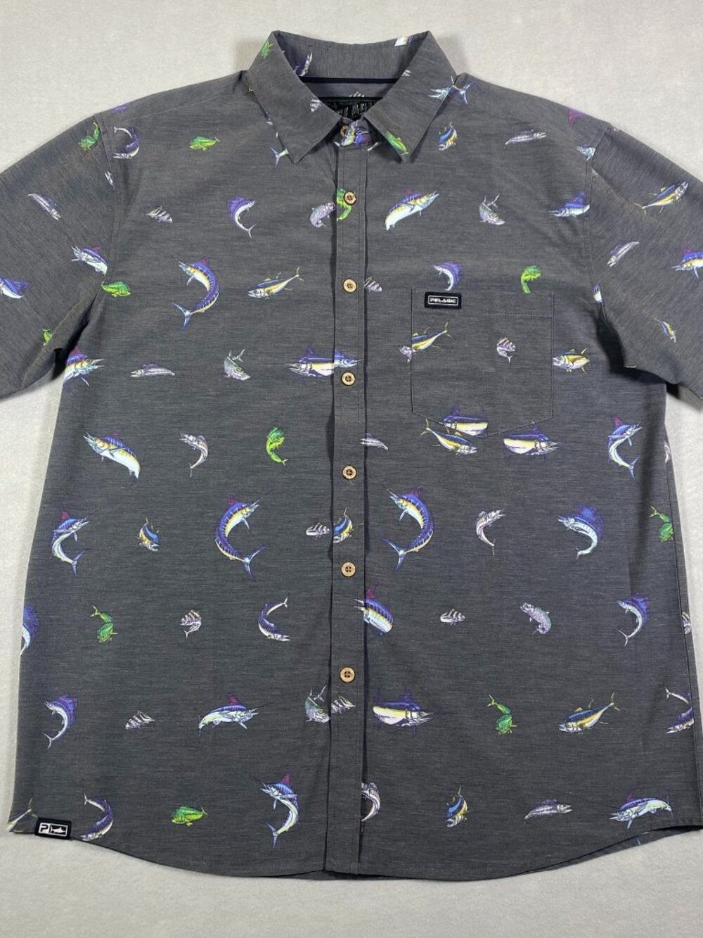Pelagic Marlin Mahi Short Sleeve Button Up Fishing Performance Shirt Mens Size L